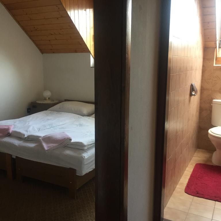 Ilona Panzio Hotell Balatonlelle Eksteriør bilde